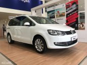 Bán xe Volkswagen Sharan 2.0 TSI, màu trắng, nhập khẩu, chỉ từ 600 triệu