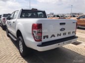 Ford Nam Định, đại lý 2S bán xe Ford Ranger XLS 1 cầu số sàn 2018, đủ màu, trả góp 90%. KM phụ kiện