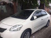 Bán Toyota Vios đời 2010, màu trắng