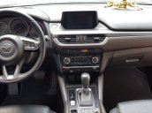Cần bán Mazda 6 2.0 Premium sản xuất 2017, màu bạc, giá tốt
