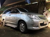 Cần bán gấp Toyota Innova V sản xuất năm 2008, màu bạc chính chủ