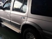 Bán Ford Everest đời 2005, màu hồng phấn