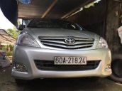 Cần bán gấp Toyota Innova V sản xuất năm 2008, màu bạc chính chủ