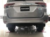 Bán Toyota Fortuner sản xuất 2018, màu bạc