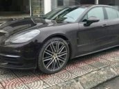 Bán xe Porsche Panamera năm sản xuất 2017, màu đen, nhập khẩu nguyên chiếc