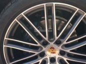 Bán xe Porsche Panamera năm sản xuất 2017, màu đen, nhập khẩu nguyên chiếc