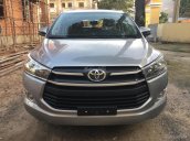 Bán xe Toyota Innova E sản xuất 2018, màu nâu giá cạnh tranh