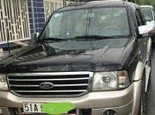 Bán xe Ford Everest đời 2005 màu đen, mới 96%