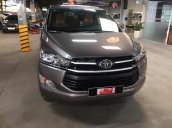 Cần bán lại xe Toyota Innova 2.0E 2016, form mới 2017