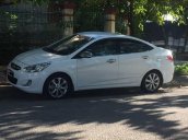 Bán Hyundai Accent sản xuất 2014, màu trắng, xe gia đình, giá 450tr