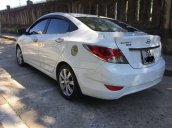 Bán Hyundai Accent sản xuất 2014, màu trắng, xe gia đình, giá 450tr