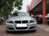 Bán BMW 3 Series 320i năm 2010, màu bạc, nhập khẩu, giá chỉ 525 triệu