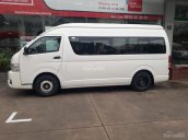 Cần bán Toyota Hiace 2019, màu trắng, nhập khẩu xe giao ngay