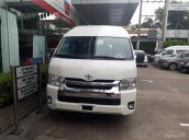 Cần bán Toyota Hiace 2019, màu trắng, nhập khẩu xe giao ngay