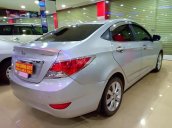 Ô Tô Phúc Dương bán xe Hyundai Accent 2012 - màu bạc - đi 53.000km