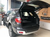 Bán Ford Everest 2.0 Biturbo 2018 mới 100% màu ghi xám, giá tốt, hỗ trợ trả góp lãi suất cố định trong 3 năm