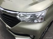 Bán xe Toyota Avanza 1.5AT 2018, màu kem, xe nhập