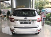 Bán xe Ford Everest Titanium Bi- Turbo 4*4 năm 2018, màu xanh lam, nhập Thái giá cực sốc.
0934.635.227