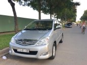 Bán ô tô Toyota Innova năm sản xuất 2010, màu bạc 