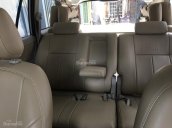 Bán ô tô Toyota Innova năm sản xuất 2010, màu bạc 