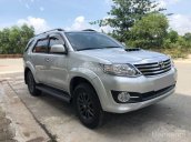 Bán gấp Fortuner sx 2016, máy dầu, số sàn đi rất tiết kiệm