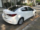 Bán Mazda 3 Sedan 1.5AT, đời 2016 màu trắng, xe đẹp như mới