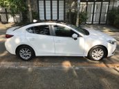 Bán Mazda 3 Sedan 1.5AT, đời 2016 màu trắng, xe đẹp như mới