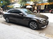 Bán Mercedes Benz C200 màu nâu, model 2018, đăng ký 5/2018, tư nhân chính chủ, odo 8000km