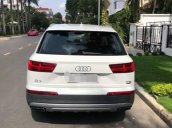 Cần bán Audi Q7 đời 2017, màu trắng, xe nhập xe gia đình