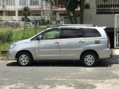 Mình bán Toyota Innova V 2010, số tự động, màu bạc giữ rất kỹ