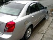 Cần bán xe Chevrolet Lacetti năm sản xuất 2013, màu bạc, giá tốt