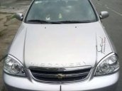 Cần bán xe Chevrolet Lacetti năm sản xuất 2013, màu bạc, giá tốt