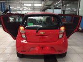 Cần bán xe Chevrolet Spark đời 2018, màu đỏ