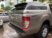 Bán ô tô Ford Ranger XLS đời 2017, màu vàng, nhập khẩu nguyên chiếc