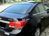 Cần bán Chevrolet Cruze đời 2011, màu đen số sàn