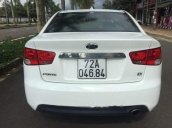 Cần bán lại xe Kia Forte đời 2013, màu trắng 