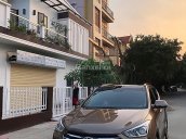 Cần bán Hyundai Santa Fe sản xuất năm 2017, bản full, đăng kí 11/2017