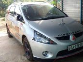 Cần bán gấp Mitsubishi Grandis sản xuất 2005, màu bạc, giá tốt