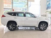 Cần bán Mitsubishi Pajero Sport sản xuất 2018, màu trắng