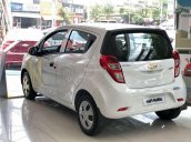 Chevrolet Spark 2018 mới, đủ màu xe giao ngay hỗ trợ trả góp, khuyến mãi lớn - LH ngay 097.123.6893