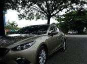 Bán xe Mazda 3 đời 2016 màu vàng cát, giá 600 triệu, xe zin