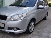 Bán nhanh Chevrolet Aveo LT 2016 màu bạc, số sàn, xe đi kỹ