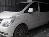 Cần bán Hyundai Starex 2014, màu trắng, xe nhập