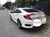 Tôi cần bán xe Honda Civic SX 2017, nhập khẩu nguyên chiếc, chạy 9000 km