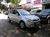 Cần bán lại xe Hyundai i20 1.4 AT sản xuất 2011, màu bạc, nhập khẩu như mới