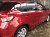 Cần bán xe Toyota Yaris E số tự động sản xuất 2015, màu đỏ