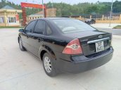 Bán xe Ford Focus MT đời 2004, xe gia đình sử dụng còn rất mới