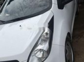 Bán Chevrolet Spark MT năm sản xuất 2014, màu trắng, xe đẹp không bị lỗi