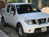 Cần bán Nissan Navara 2.5 MT đời 2011, màu trắng 
