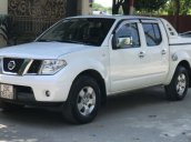 Cần bán Nissan Navara 2.5 MT đời 2011, màu trắng 
